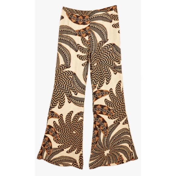 FARM Rio Pants - Farm Rio XS Pants Sand Yawanawa Banana Flare Bell Bottom Tropical NW0T